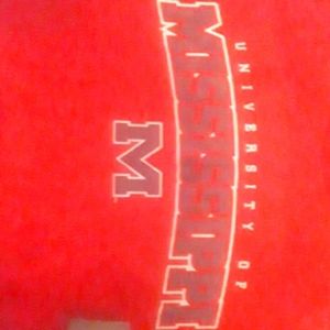 Mississippi university Tshirt (Champion)